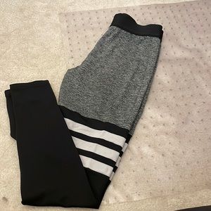 Sock leggings. Bombshell. Size medium